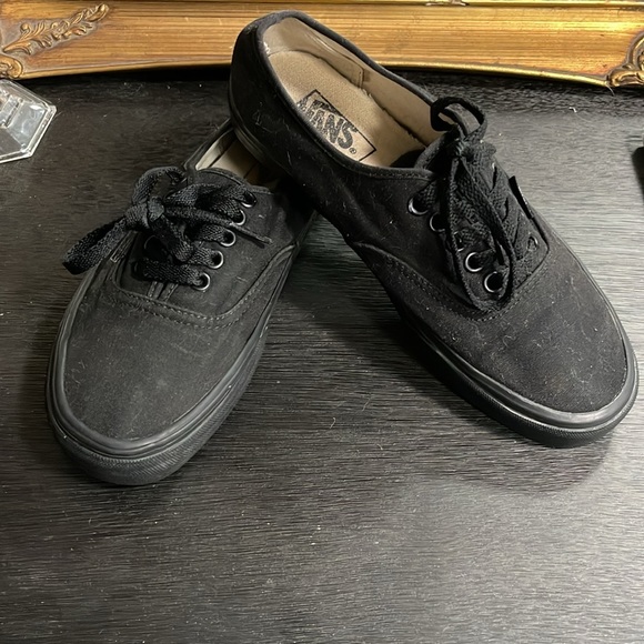 Vans Authentic & Authentic Lo Pro Bundle - Picture 6 of 8
